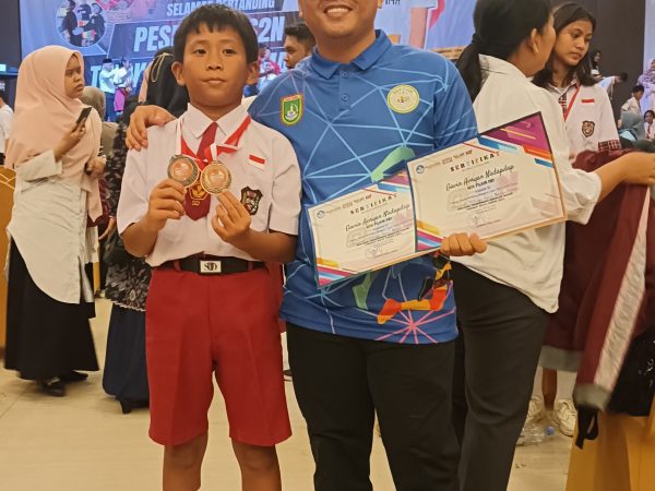 TRIFENA ANDRIANTA KACARIBU, S.Pd., Gr.